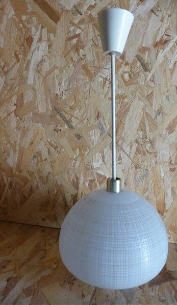 White suspension 60s -70s