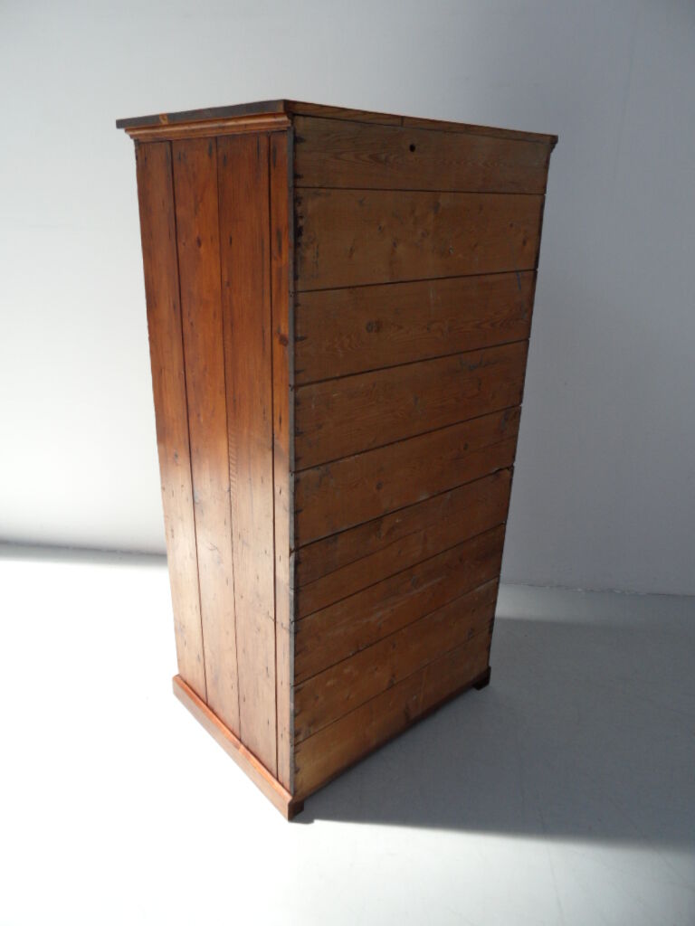 Industrial filing cabinet with drawers