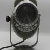 Cremer Projector