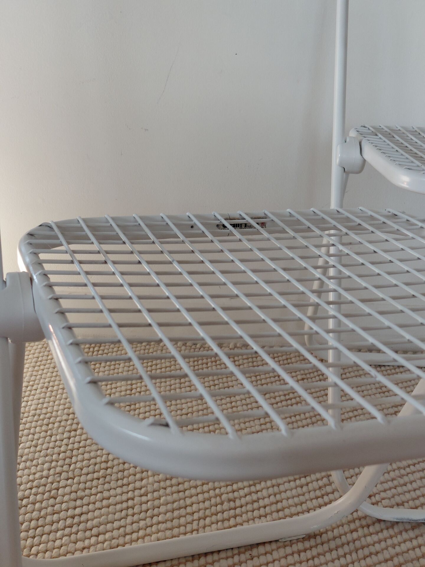 Suite de 3 chaises pliantes Talin en métal blanc, Italie années 70