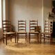 Ensemble de 4 chaises de salle à manger, chaises à dossier échelle en chêne rustique, années 1960, Belgique, sièges en osier.