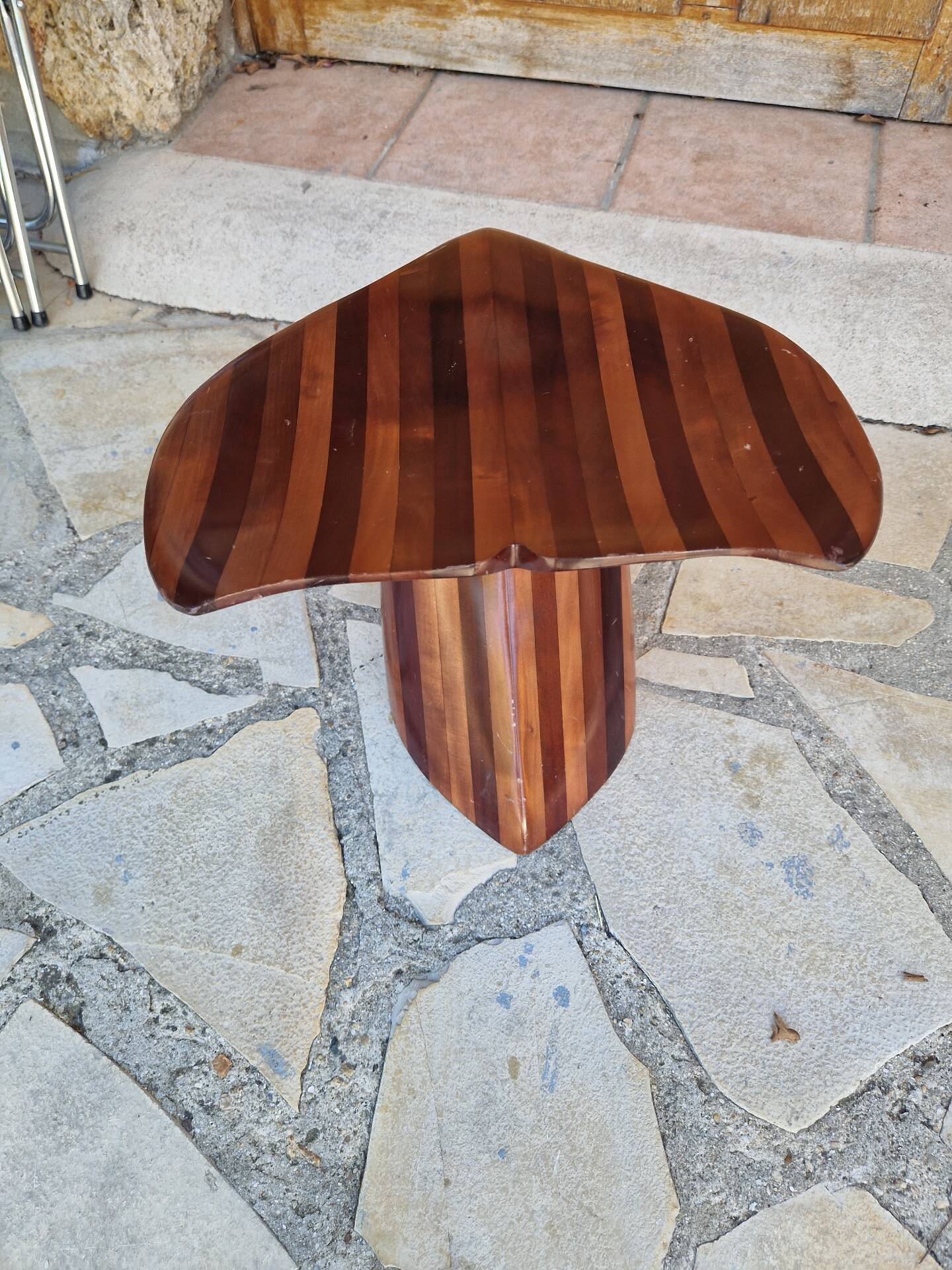 Tabouret queue de baleine style Polyte Solet