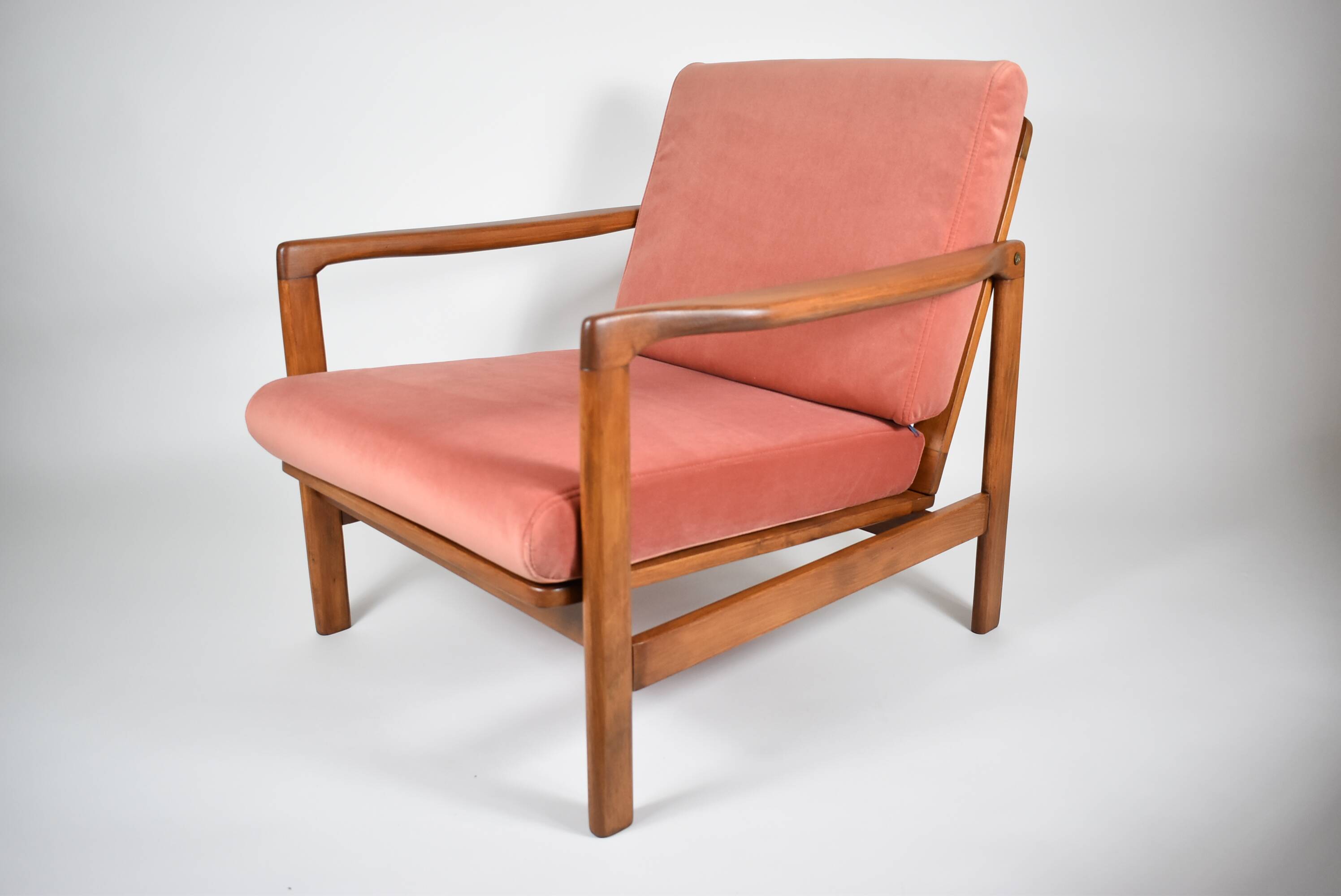 Scandinavian original armchair Baczyk, 1960s, renovation, pink, velvet, teak