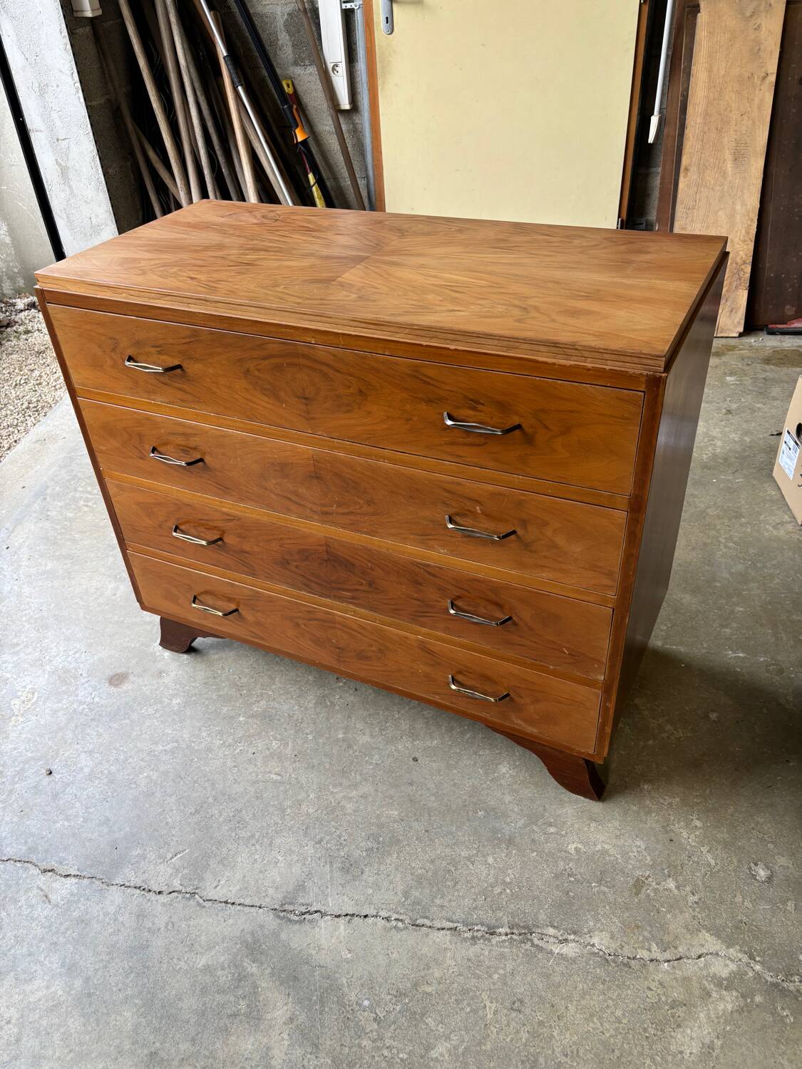 Vintage chest of drawers