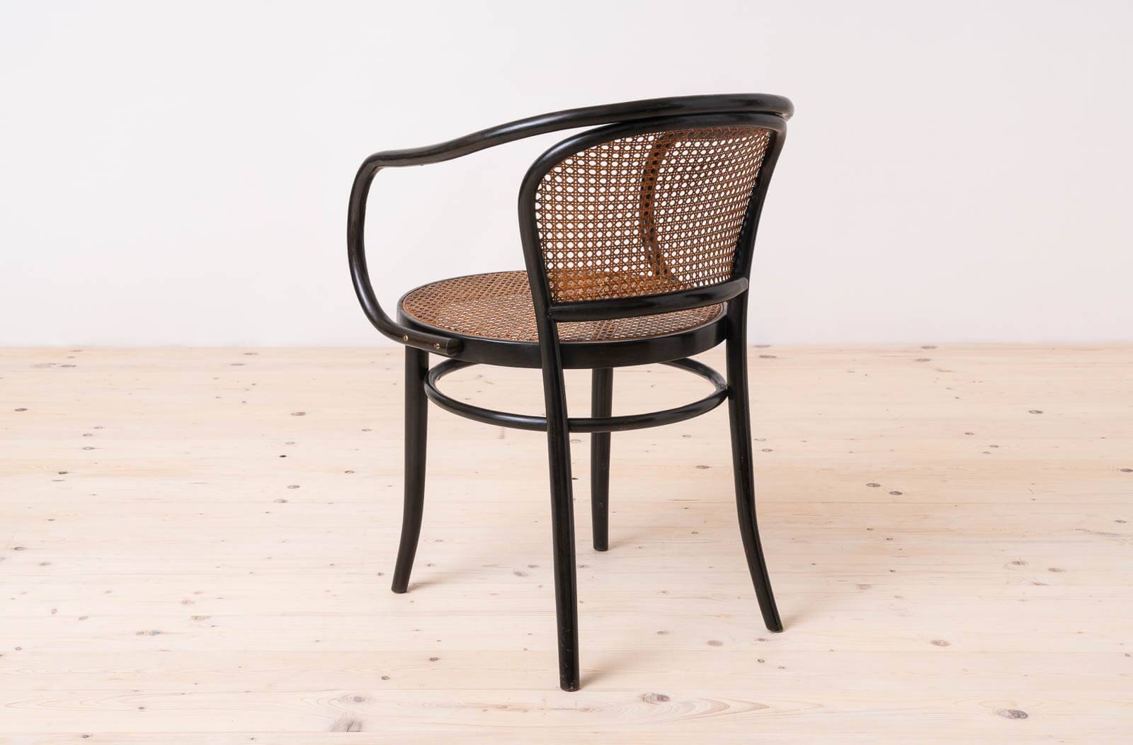 Set of 4 Thonet dining chairs by Drevounia, model 210, Czechoslovakia, 1960s