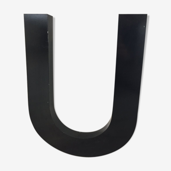 Metal sign letter "U"