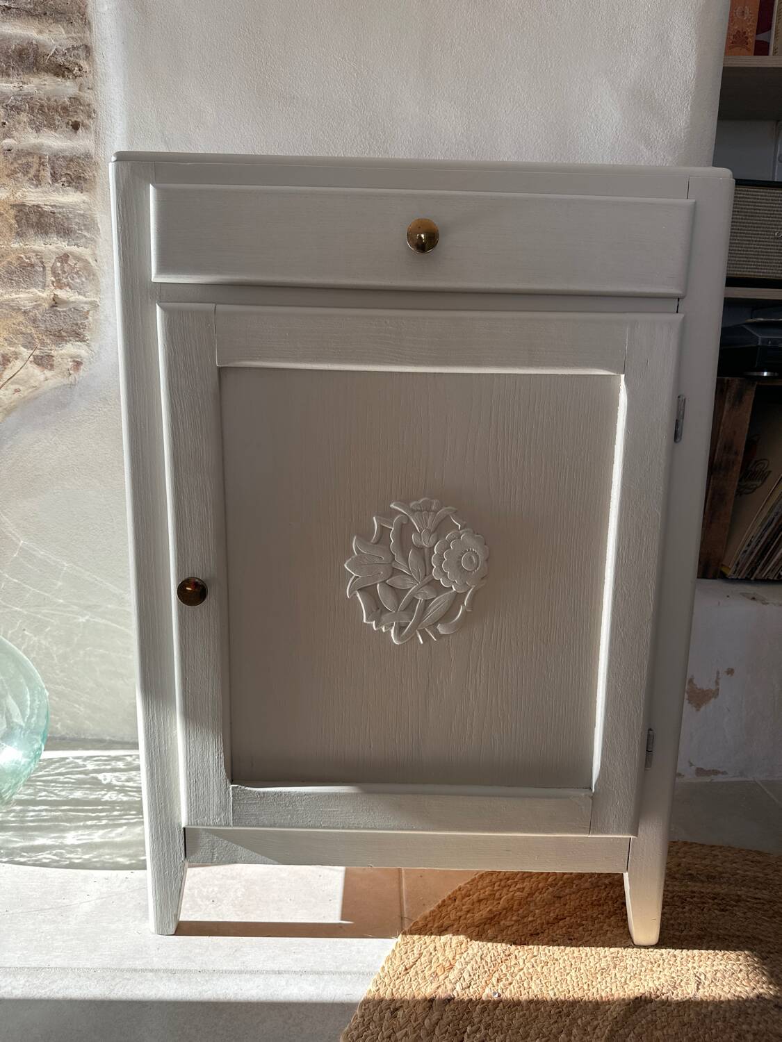 Parisian jam maker/hallway furniture