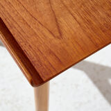 Table basse modèle FH1937 par Hans J. Wegner pour Fritz Hansen