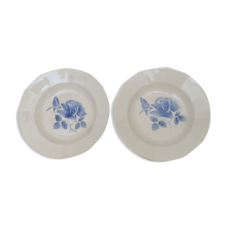 Lot de 2 assiettes creuses Digoin Sarreguemines modèle "rose bleue"