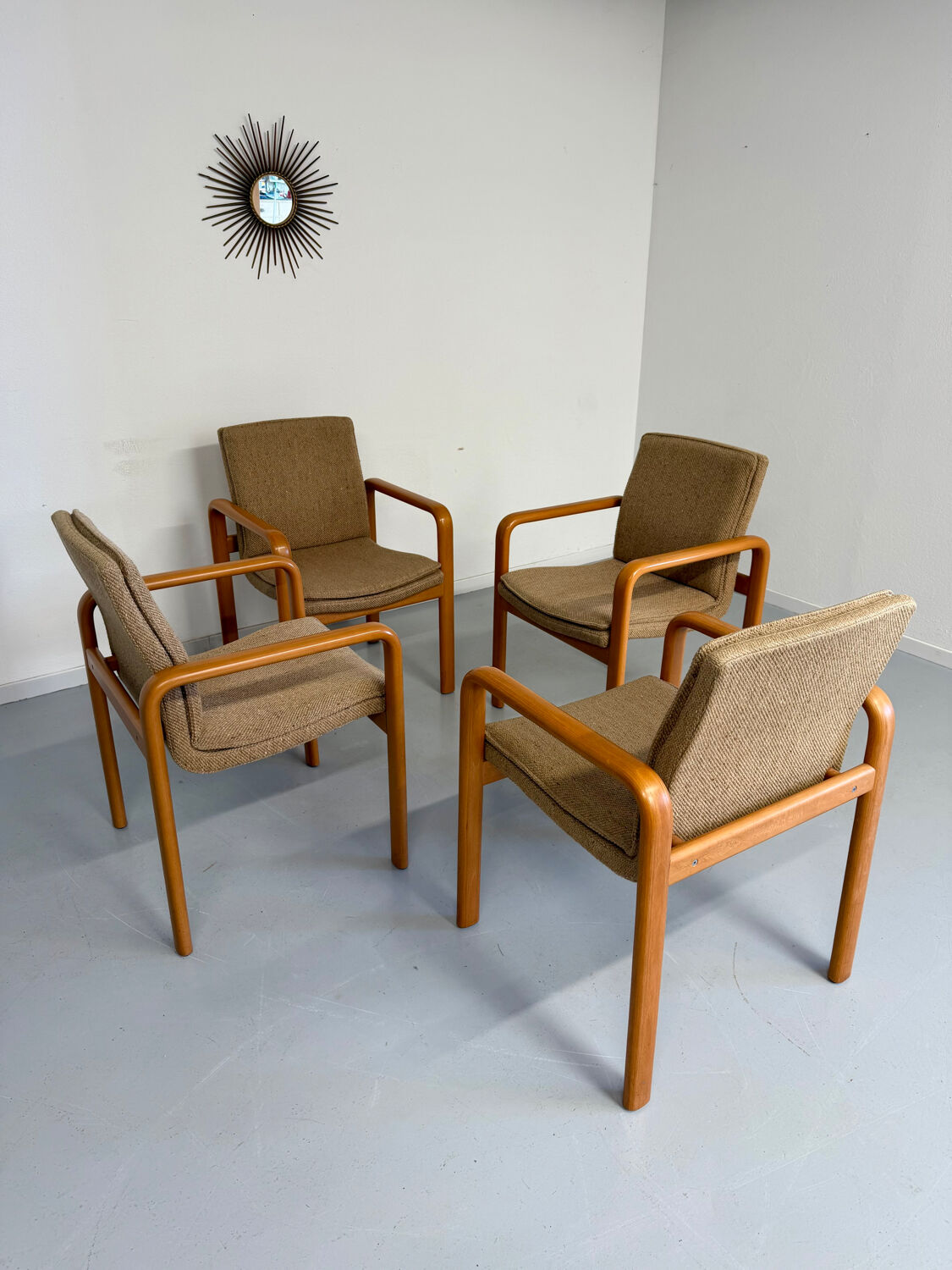4 armchairs with armrests in beech and fabric, 1970s vintage design.