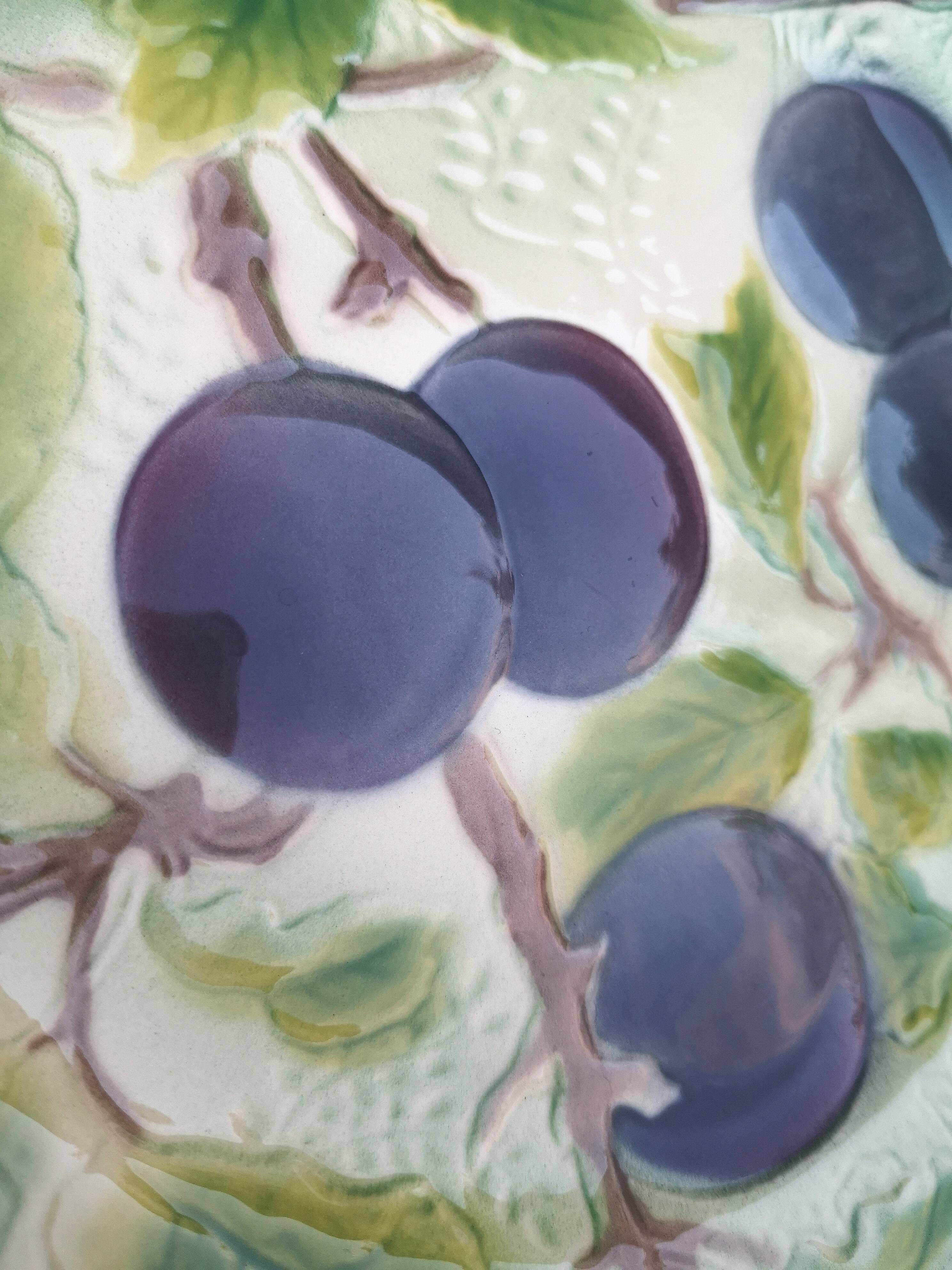 Old barbotine plate, St Clément factory