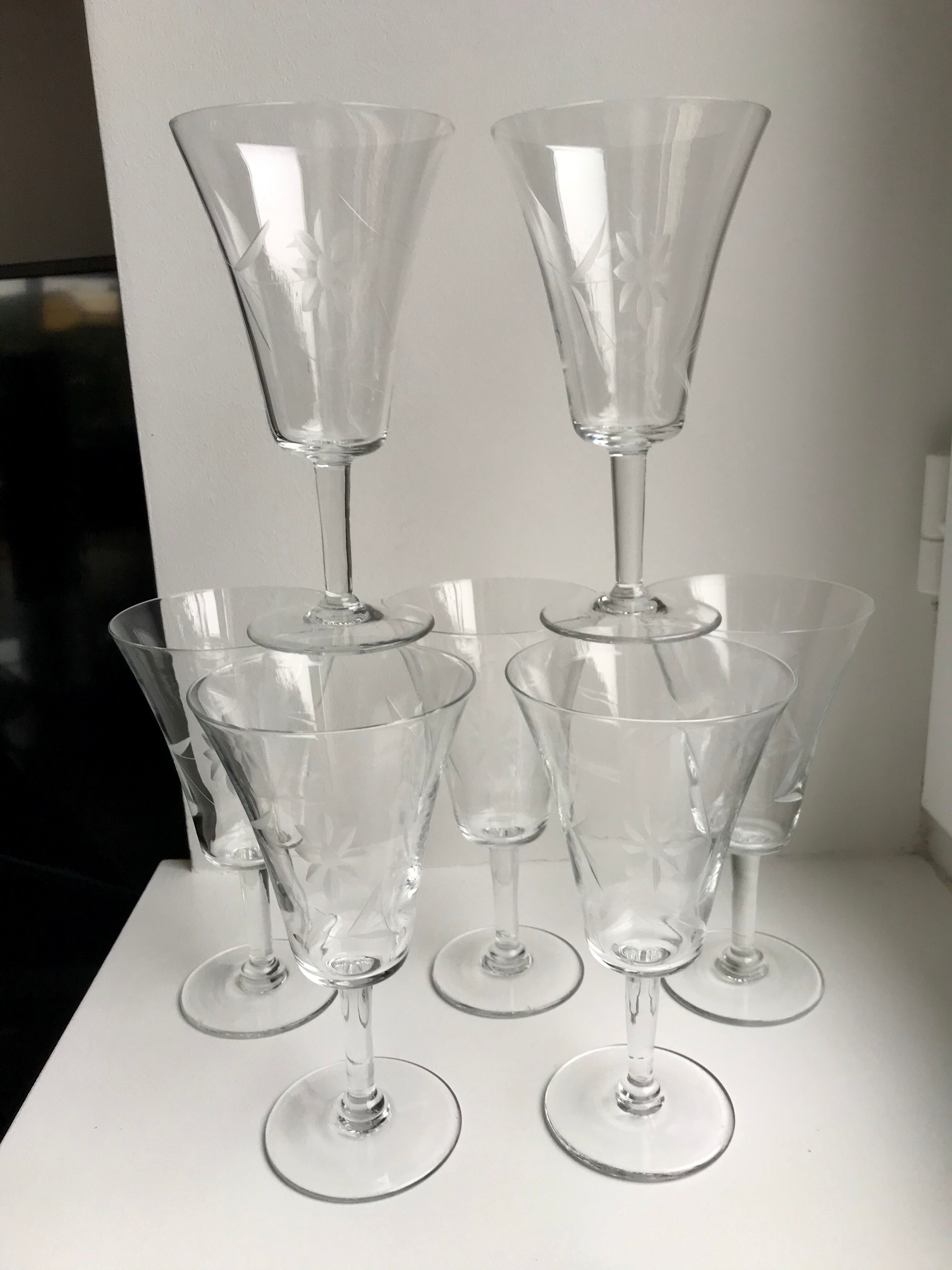 Set of 7 glasses of wine / crystal water 60s