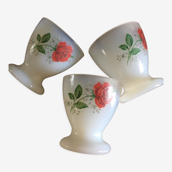 3 coquetiers Arcopal motif "rose rouge"