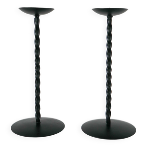 Paire de bougeoirs en - fer