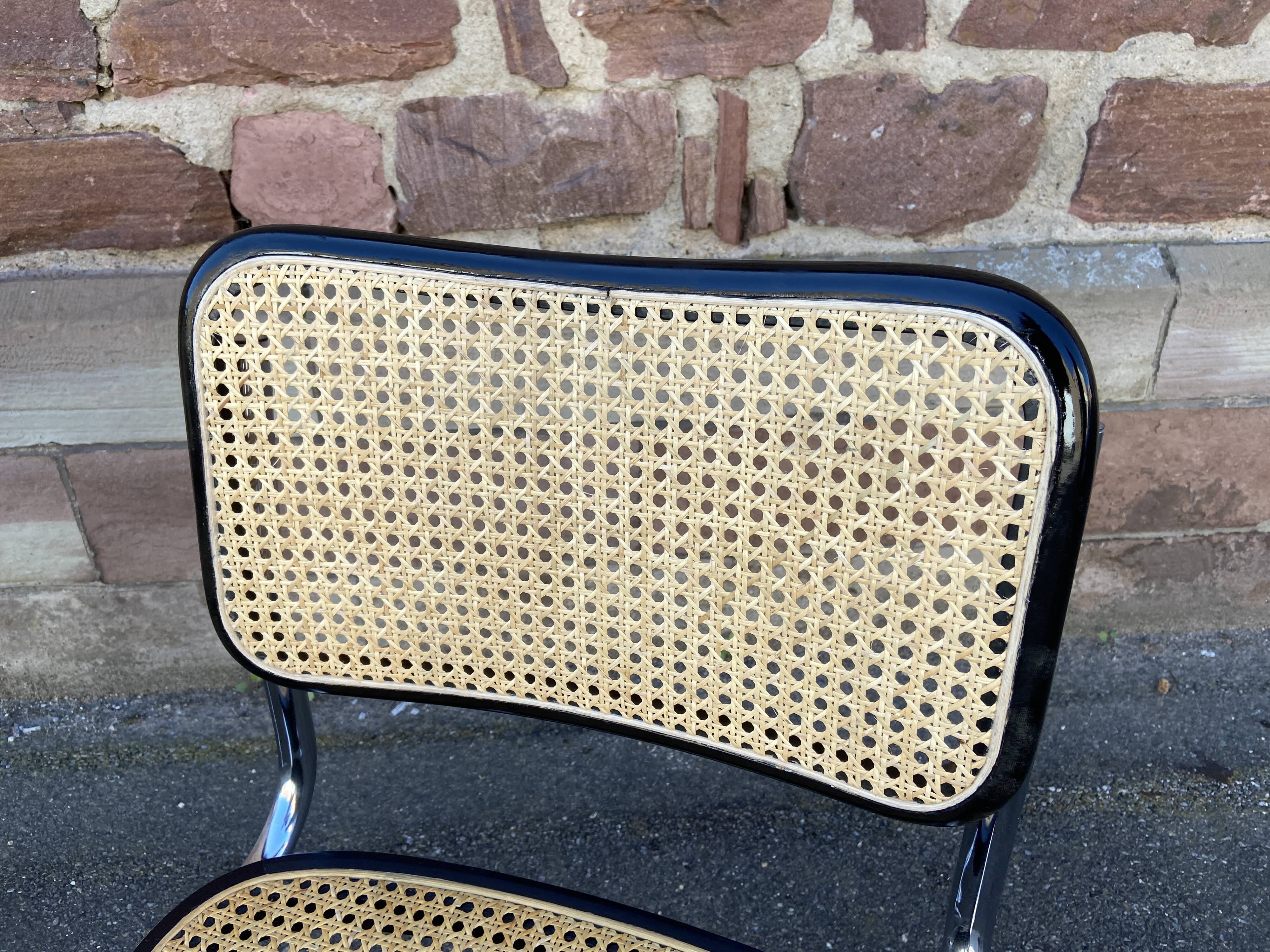 Paire de chaises Cesca B32 de Marcel Breuer Cesca B32 italie 1980