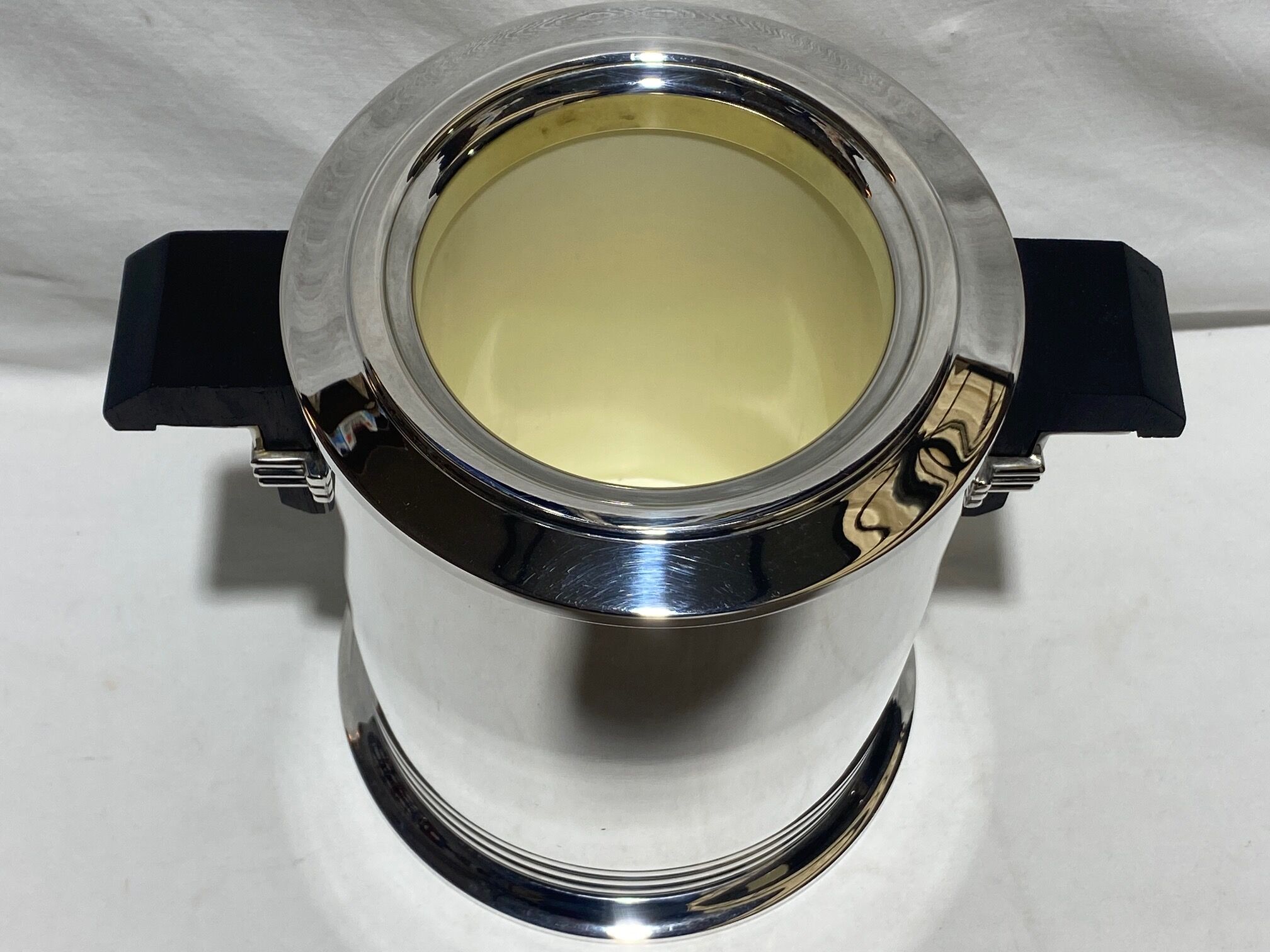 Silver metal refresher Puiforcat Paris in art deco style