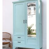 Armoire parisienne