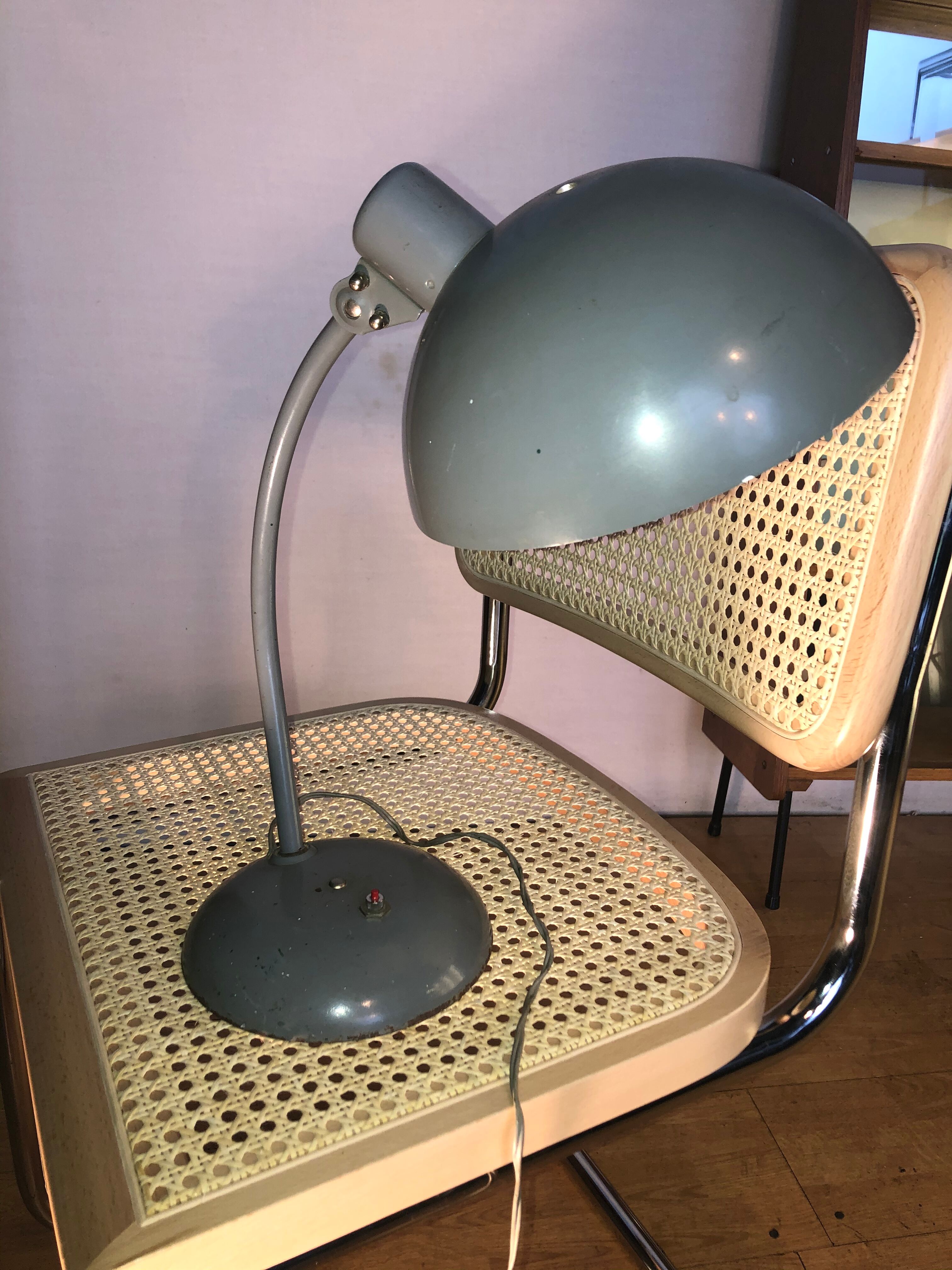 Jumo Office Lamp