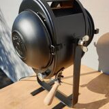 Black Cremer projector with wooden handle and pursuit