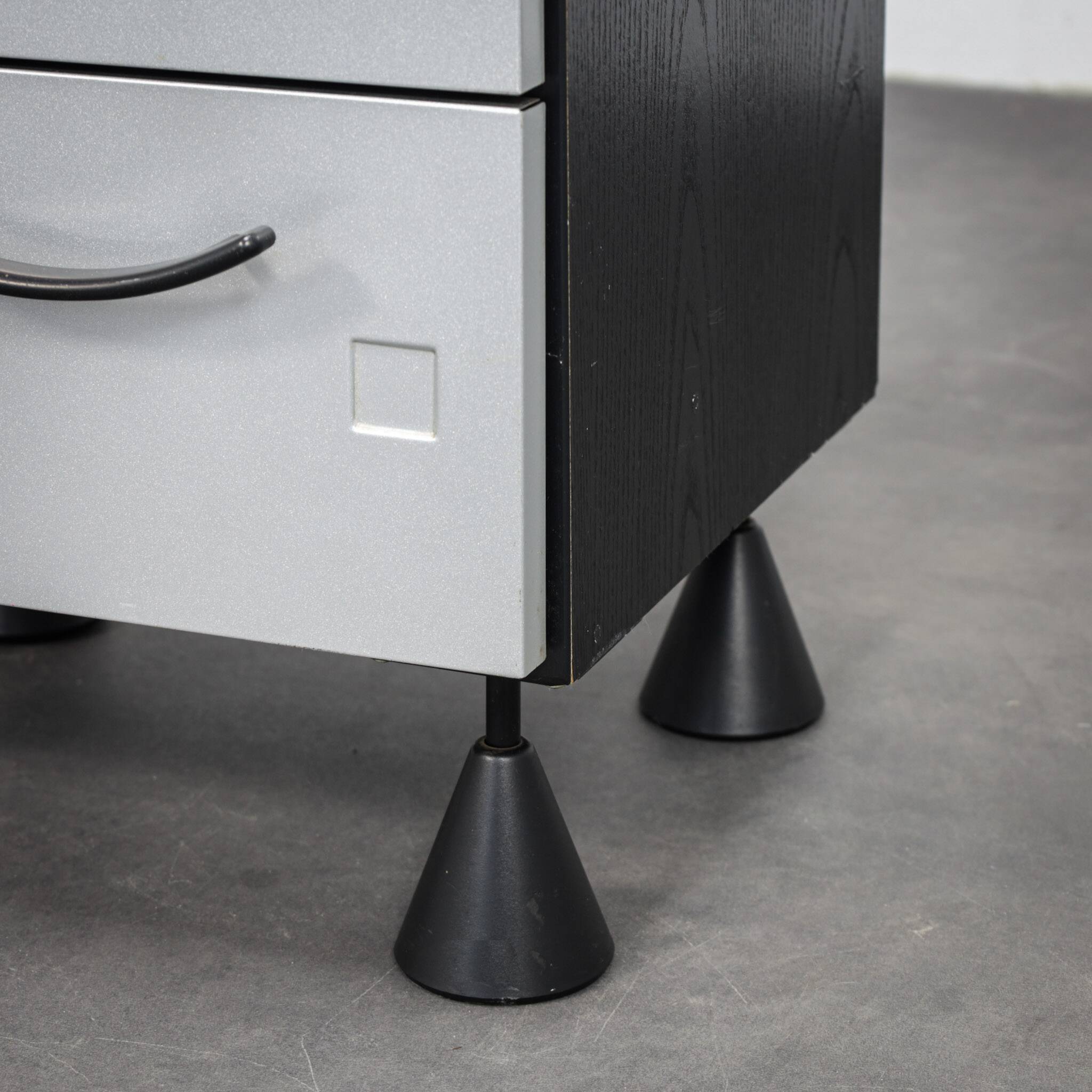 Commode italienne postmoderne, années 1980