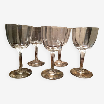 Set of 5 faceted crystal liqueur glasses with pearl legs