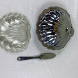 Shell butter dish
