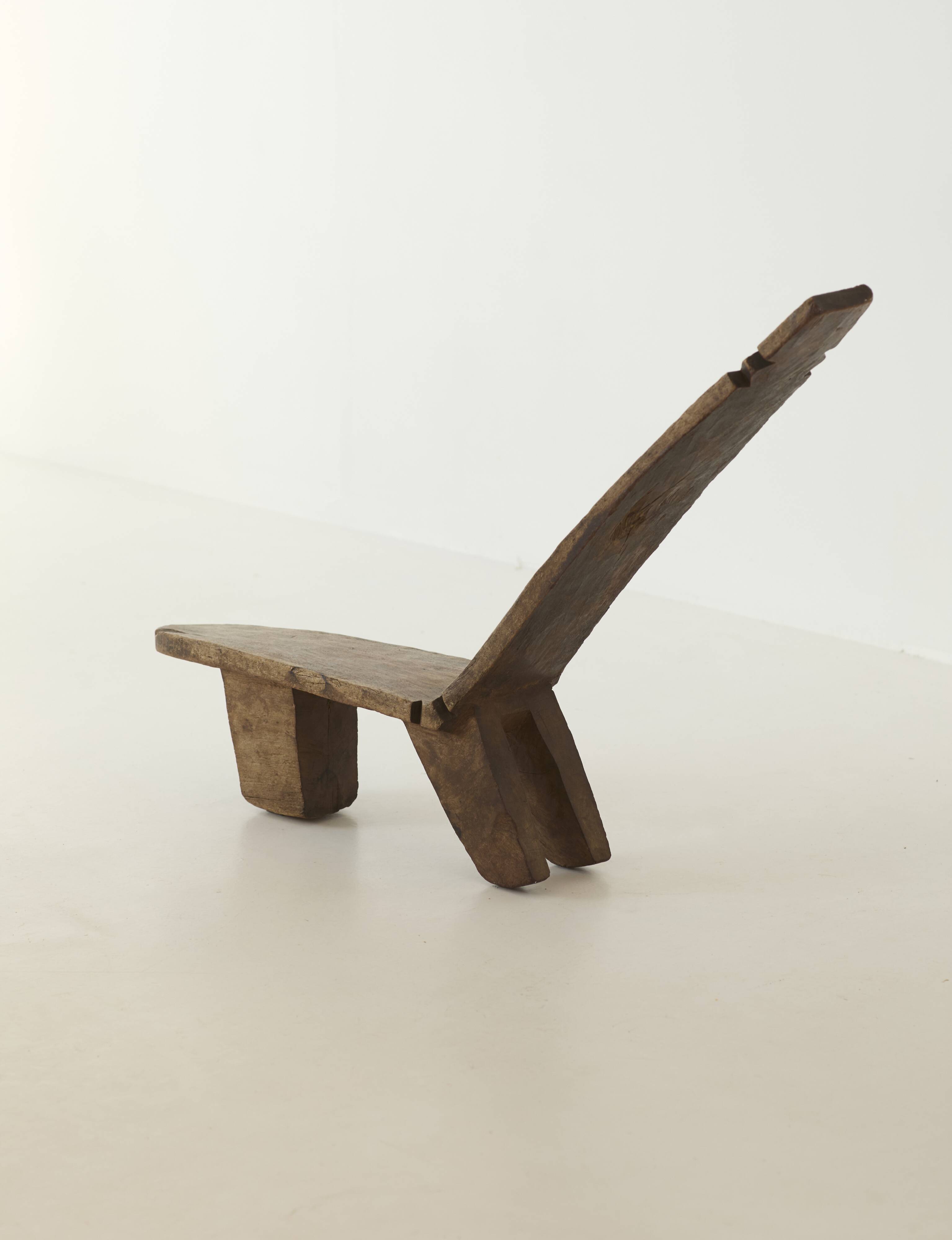 Chair / Armchair in monoxyl wood West Africa Lobi / Stargazer 1950