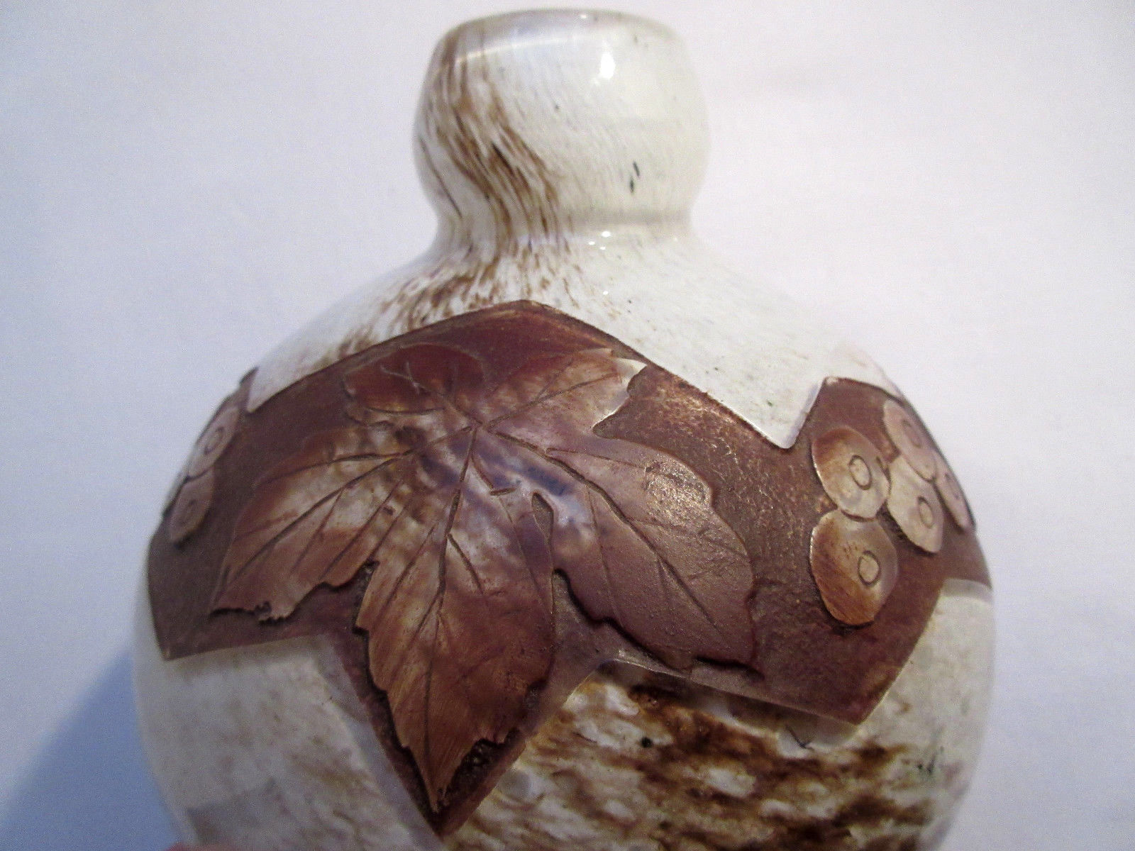 Art Deco ball vase signed Legras, acid-etched glass paste Vine decoration
