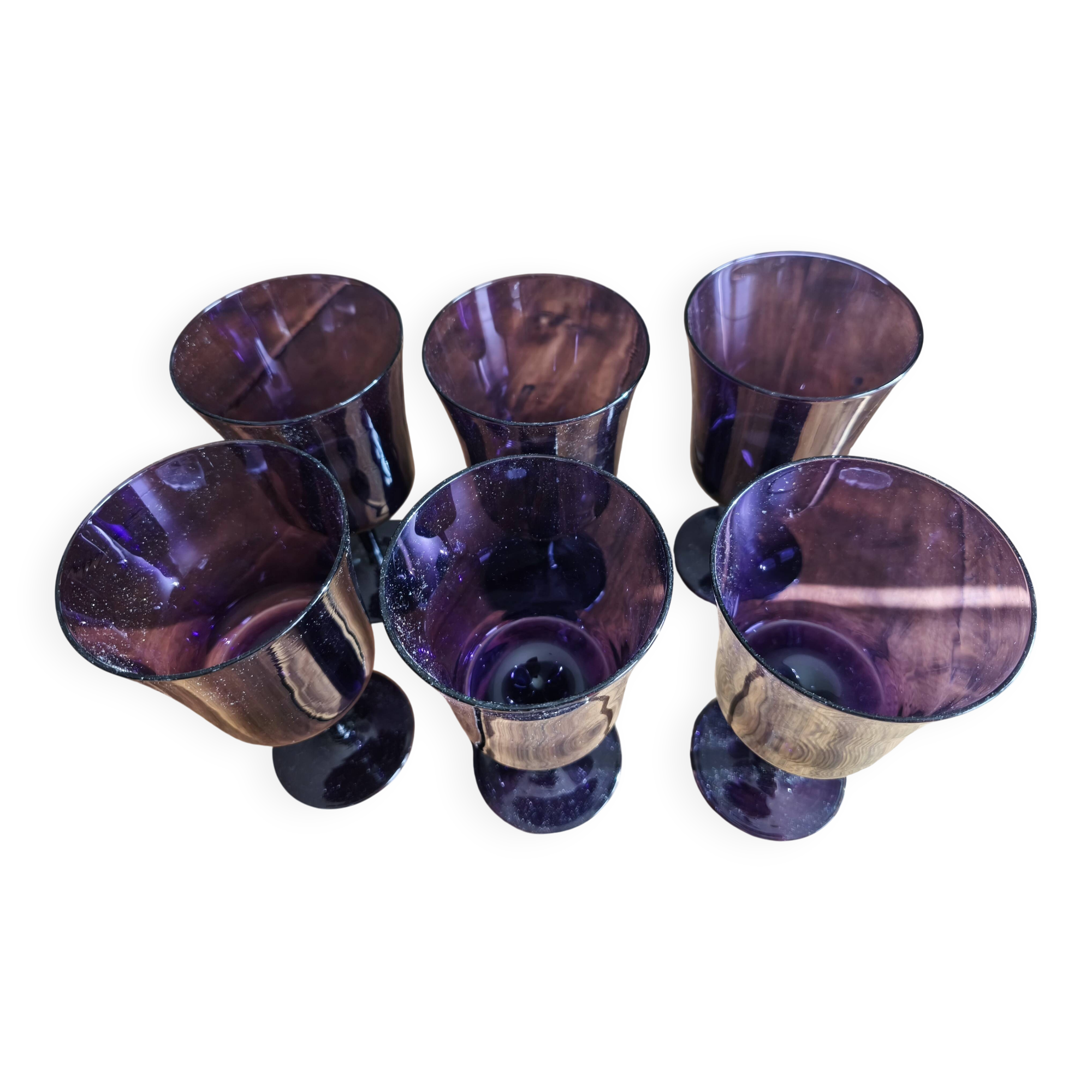 Set of 6 purple glass wine glasses
