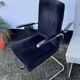 Paire de fauteuils en acier tubulaire