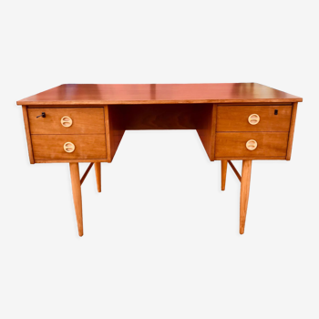 Bureau 60’s Made in GDR