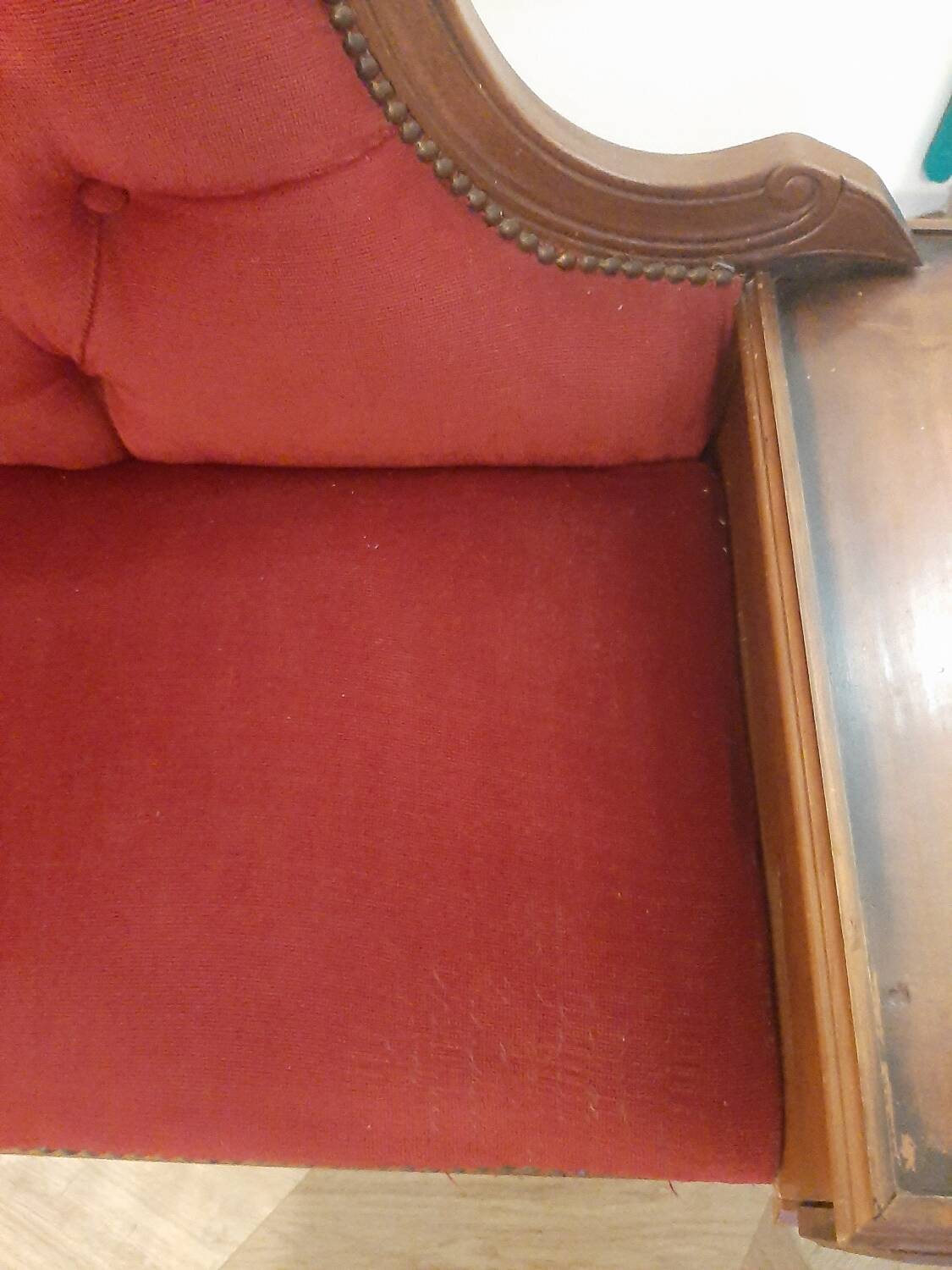 Jolie fauteuil causeuse- meuble entrée-Louis XV