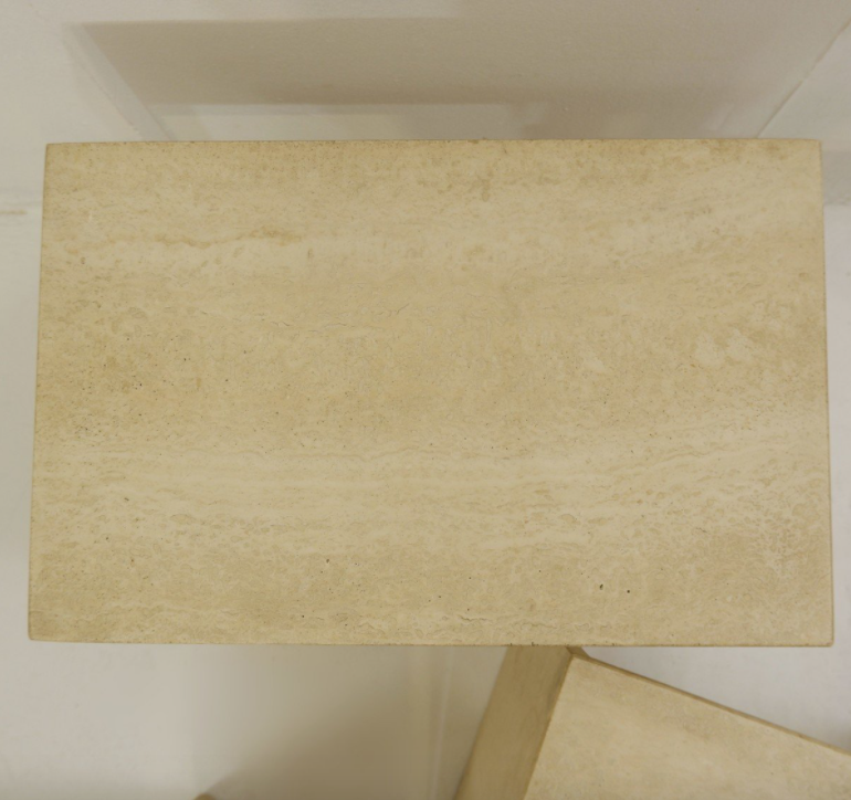 Set of 3 tables in travertine 1970