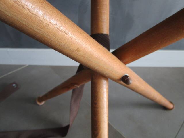 Tabouret pliant ancien