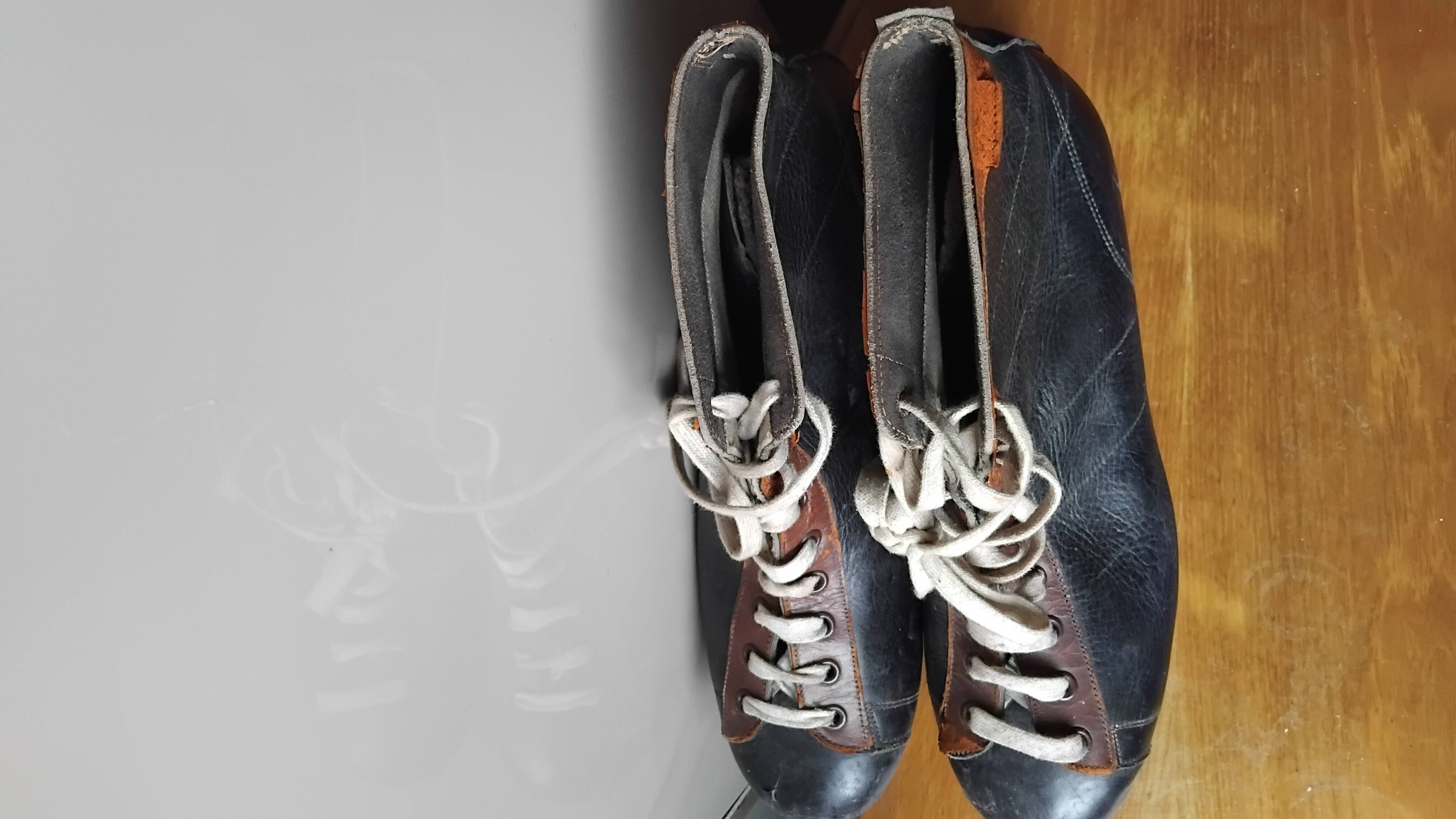 Two-tone leather ice skates from the 1960s.