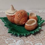 Salt and pepper display snail barbotine