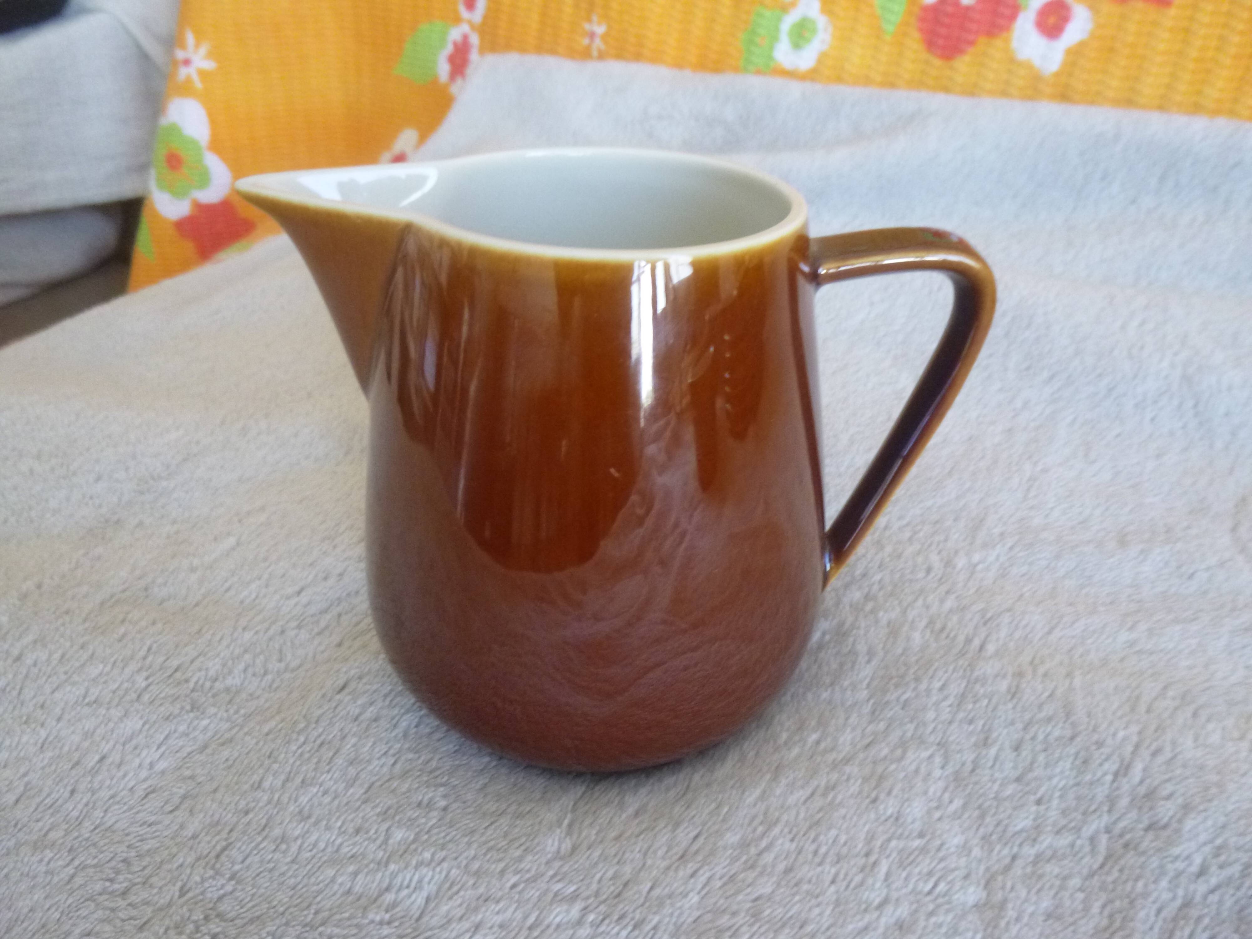 Coffee service with milk jug Villeroy & Boch model bistro 1960s