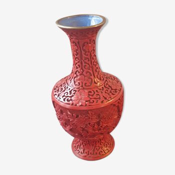 Chinese vase in cinabre