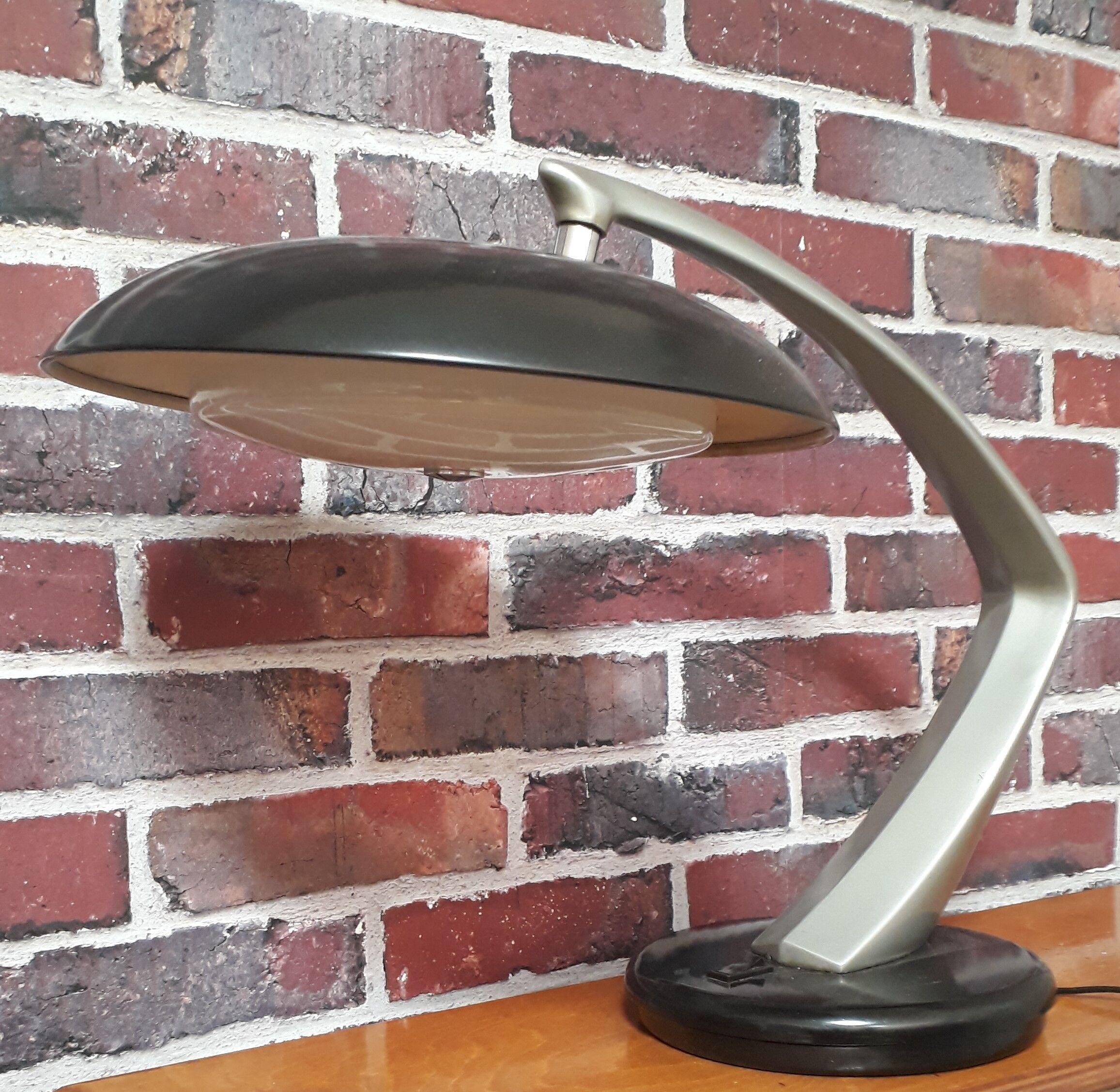 Vintage table lamp "Boomerang" by Fase - 1960