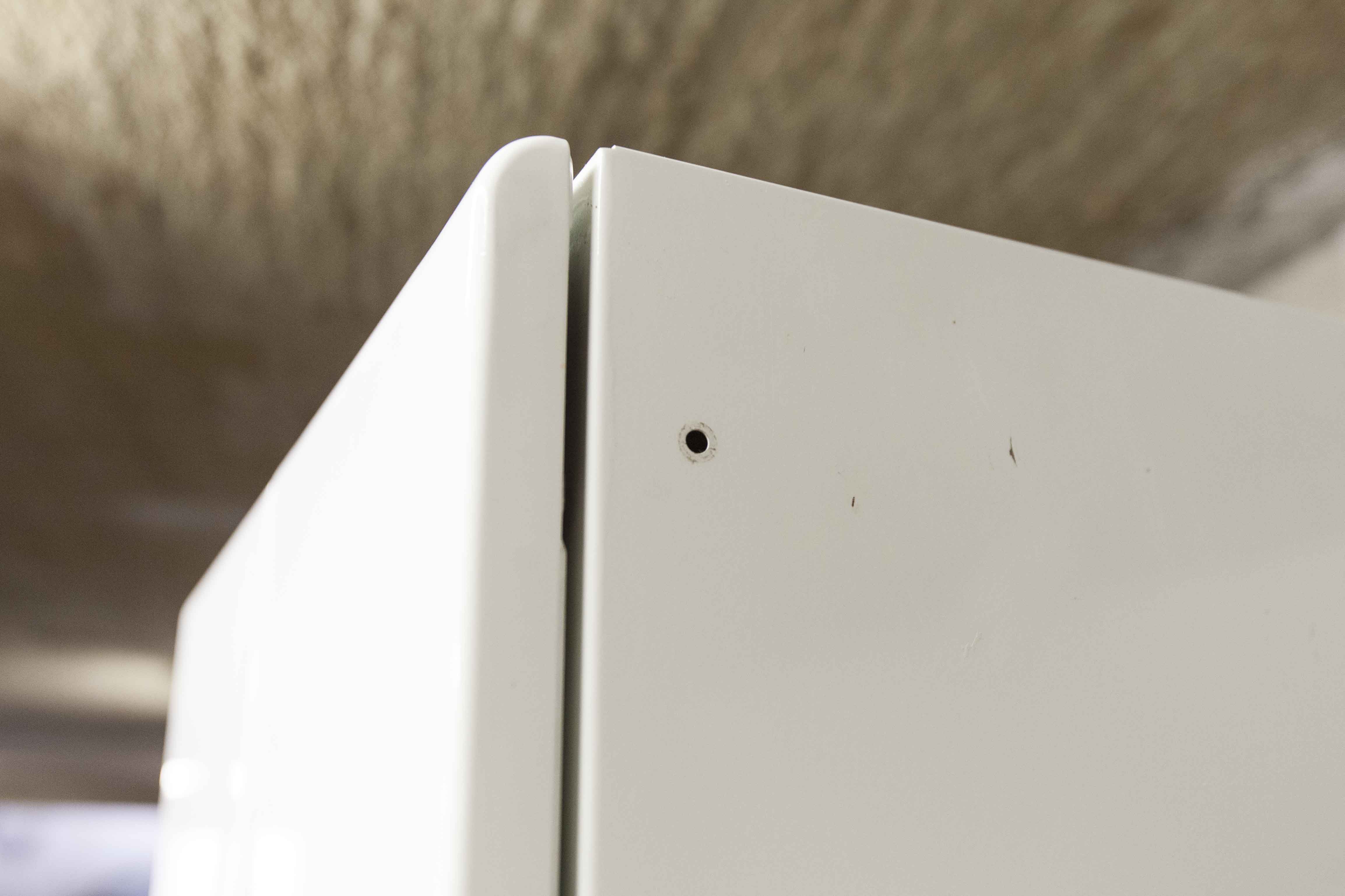 Bathroom cabinet in white metal 1960