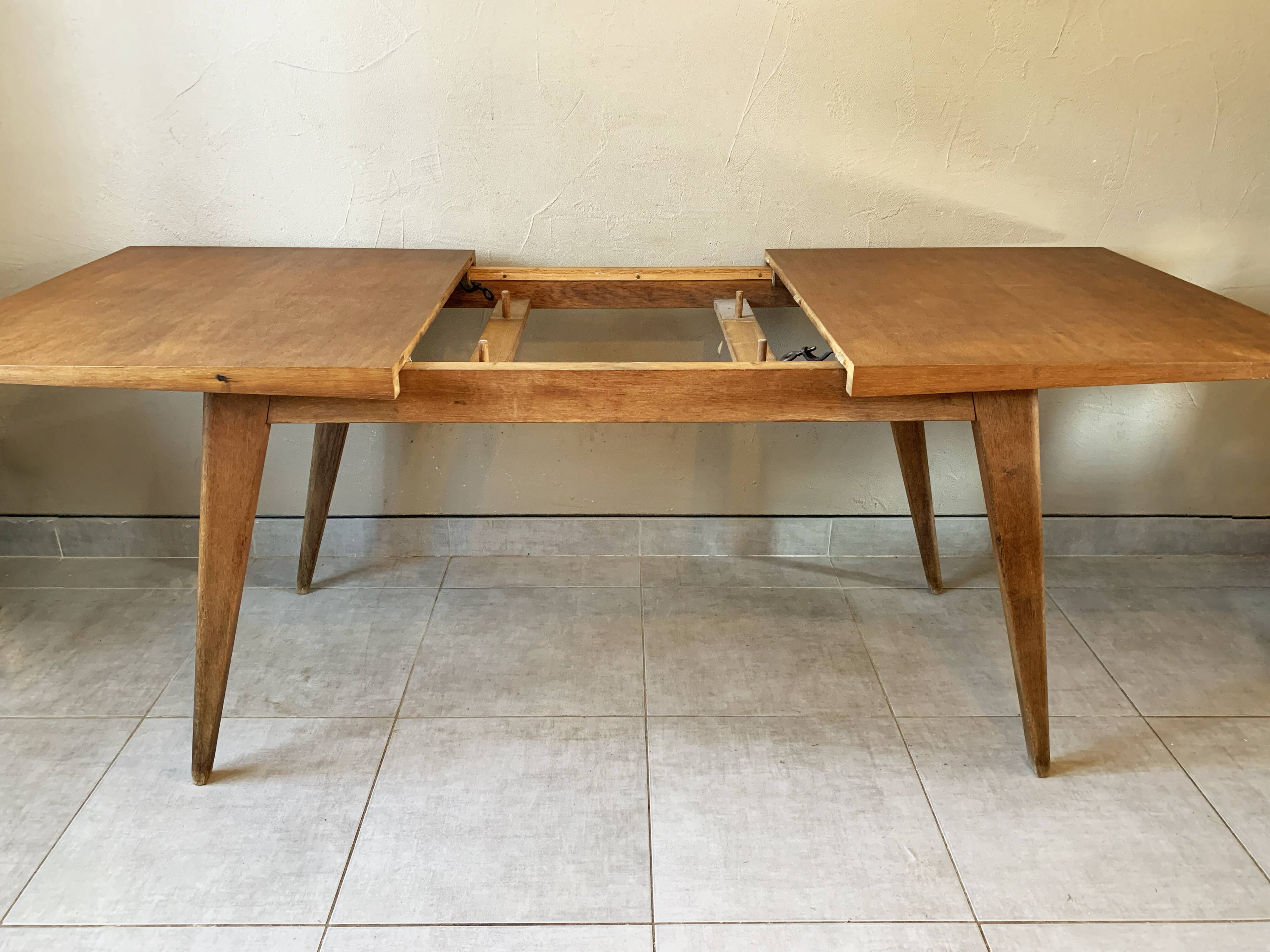 Vintage extendable oak table from the 50s