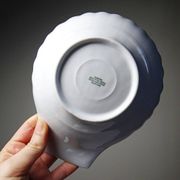 Set of 6 shell-shaped bowls in Limoges porcelain by Philippe Deshoulières.