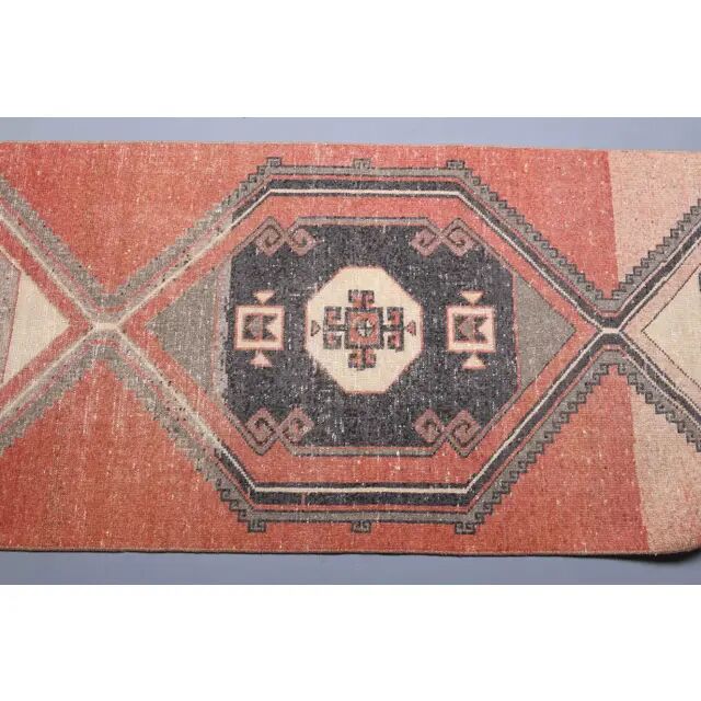 1970s Turkish Hand-Knotted Runner Rug 89x363