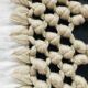 Housse de coussin laine et macramé