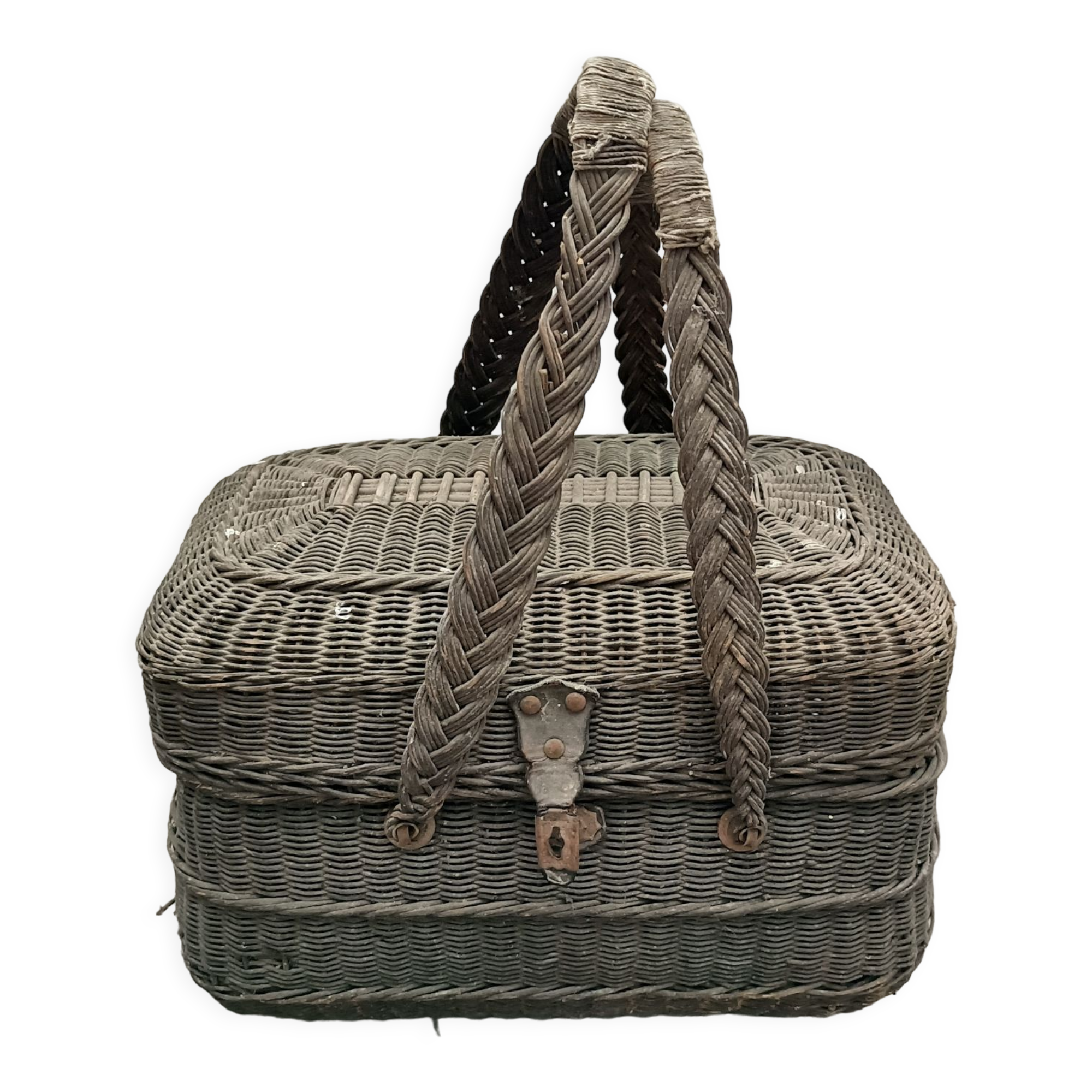 Panier de pêche en osier