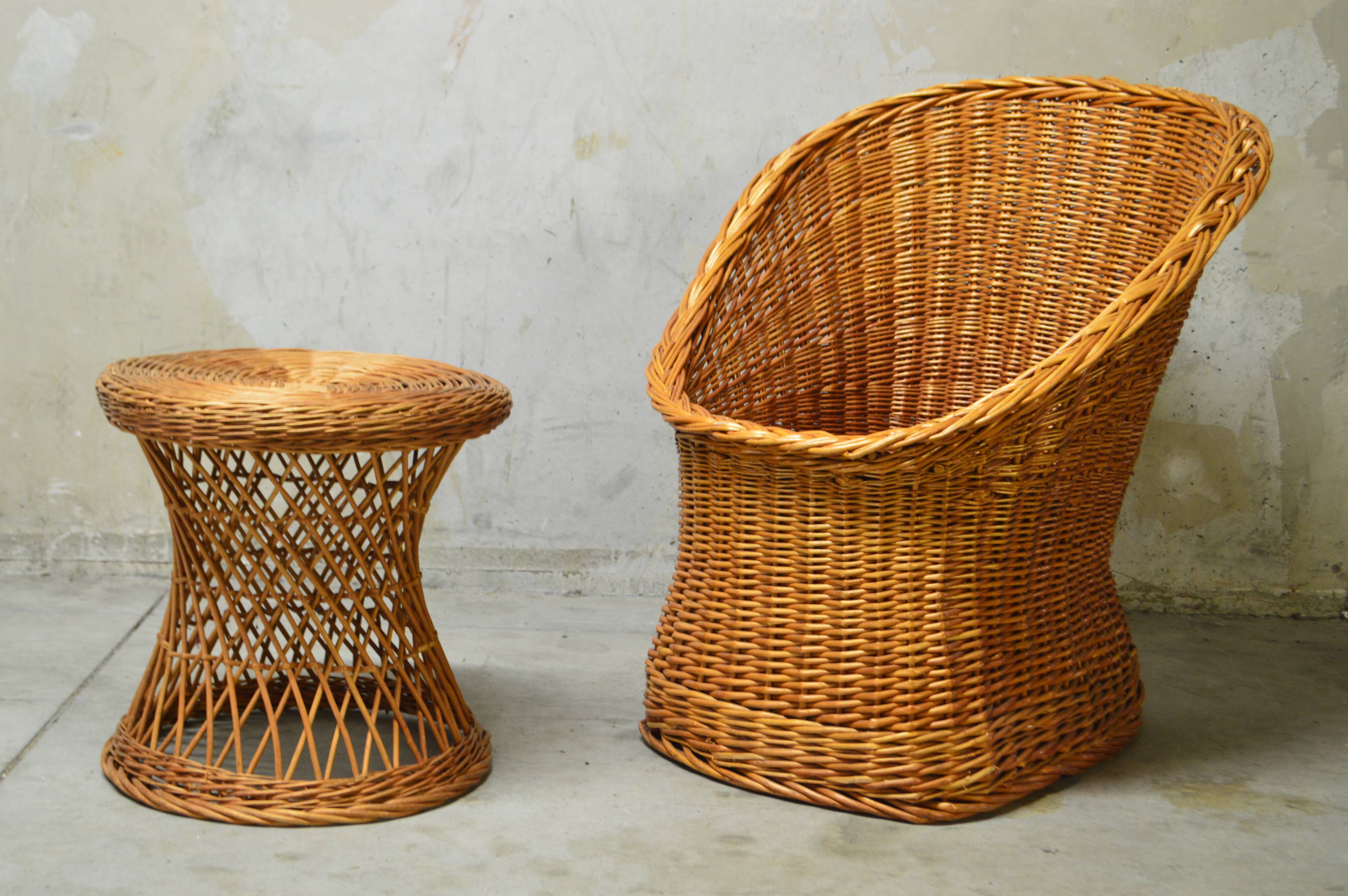 Vintage rattan armchair from the 60s/70s design