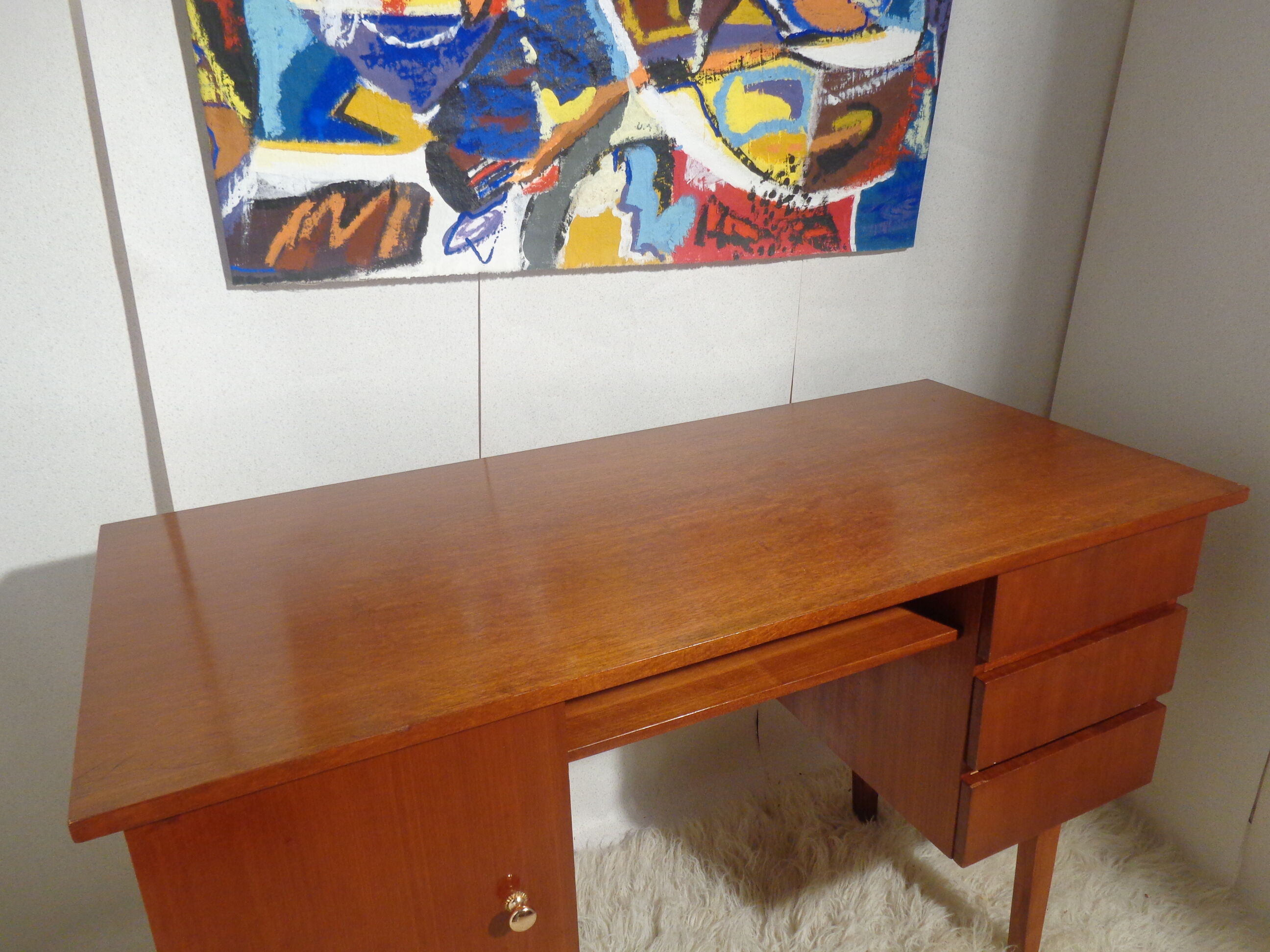 Desk of the 1960s vintage teak