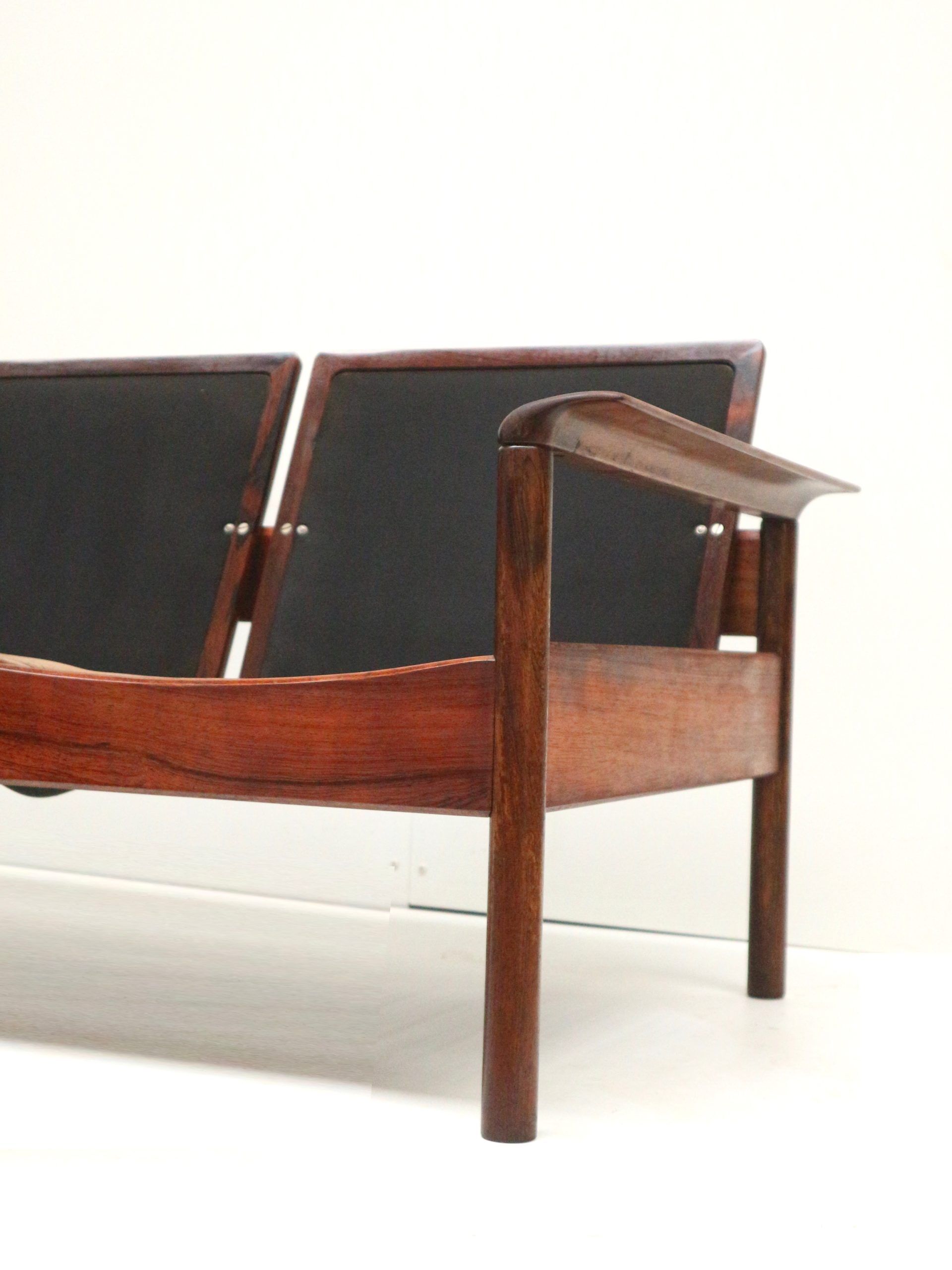 Rare vintage 4-seater rosewood Leolux sofa made in the 1960s