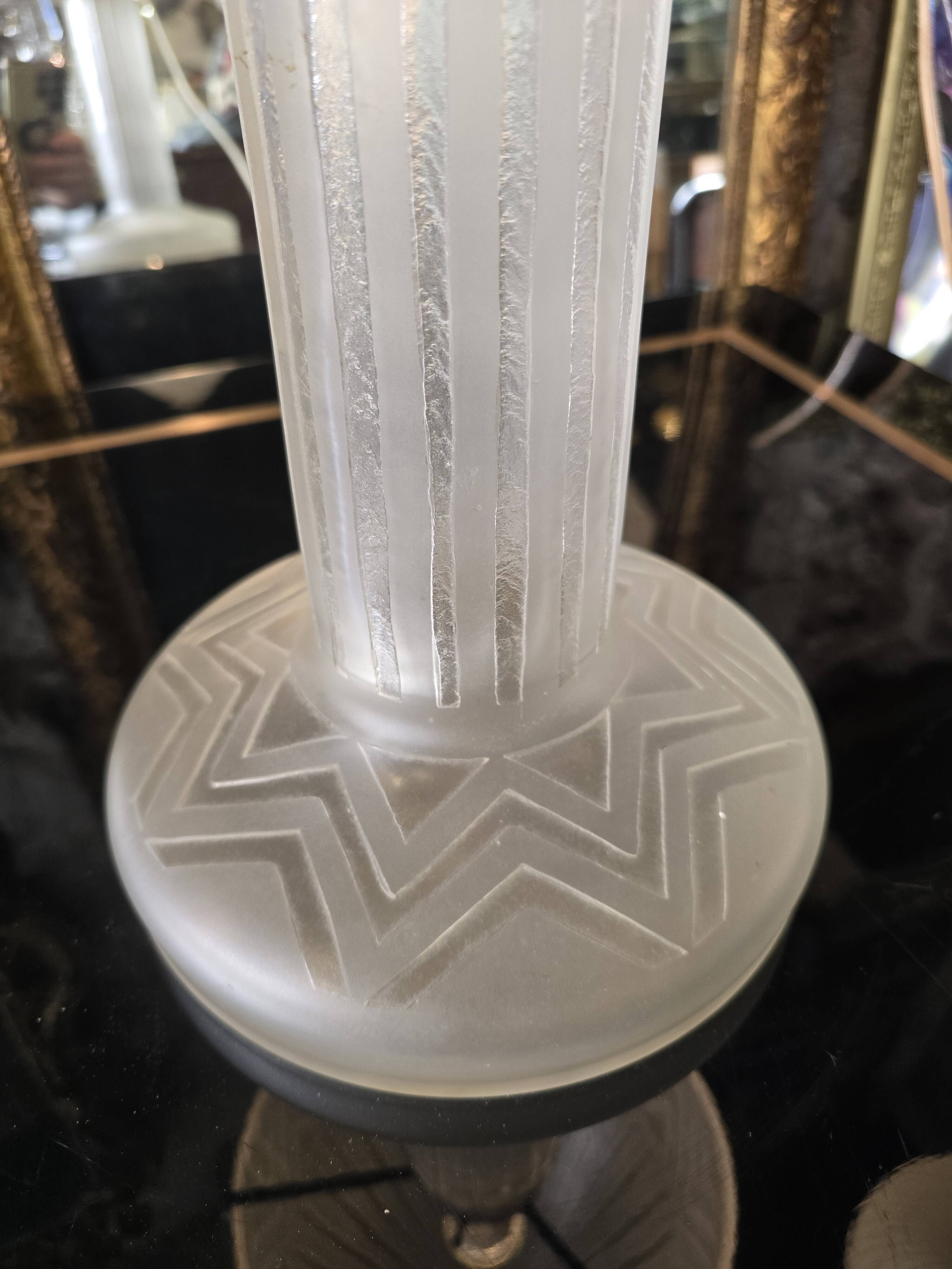 Daum nancy france – art deco frosted glass mushroom lamp – circa 1930, h55cm