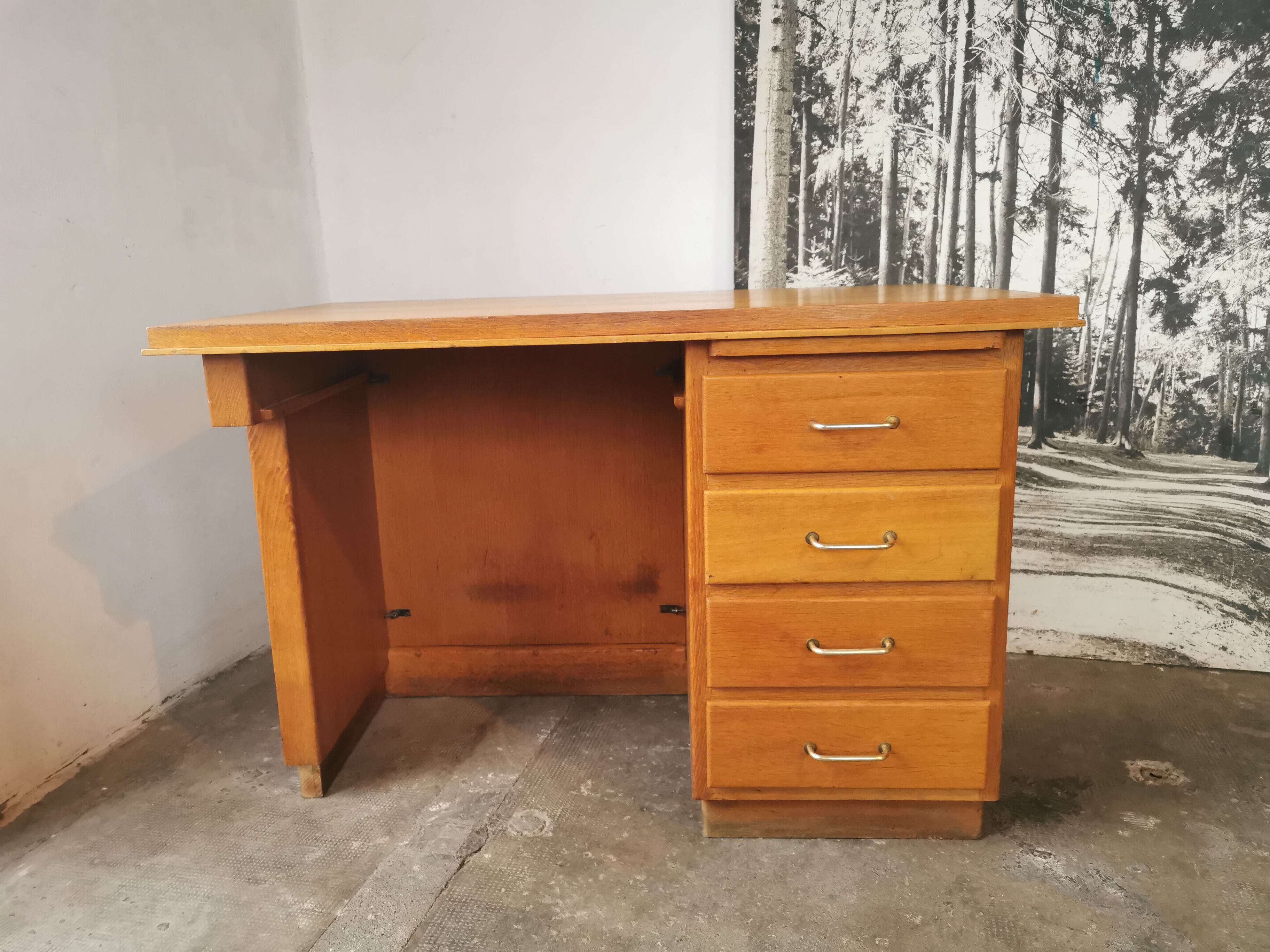 Bureau vintage des années 60